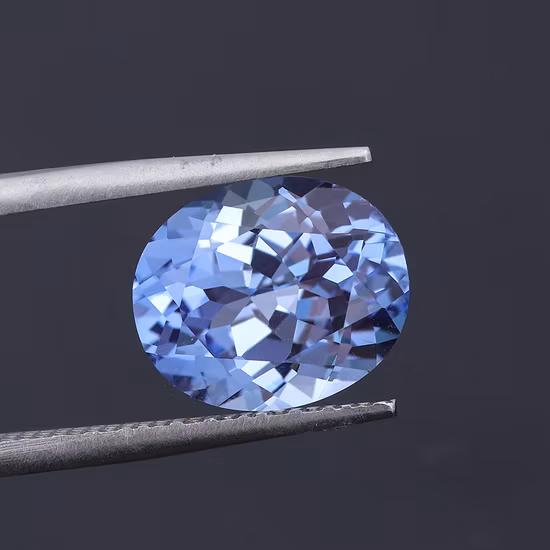 prix d'usine gemme synthétique coupe ovale saphir bleu pour anneau